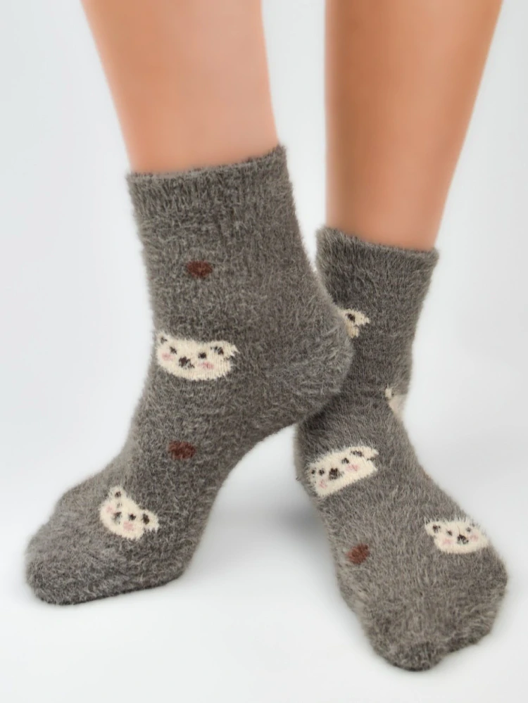 Dámske chlpaté ponožky SB-078