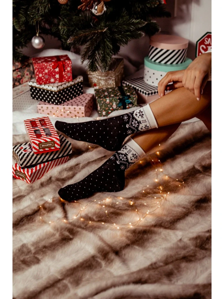 Vzorované ponožky UNIQUE - polofroté 